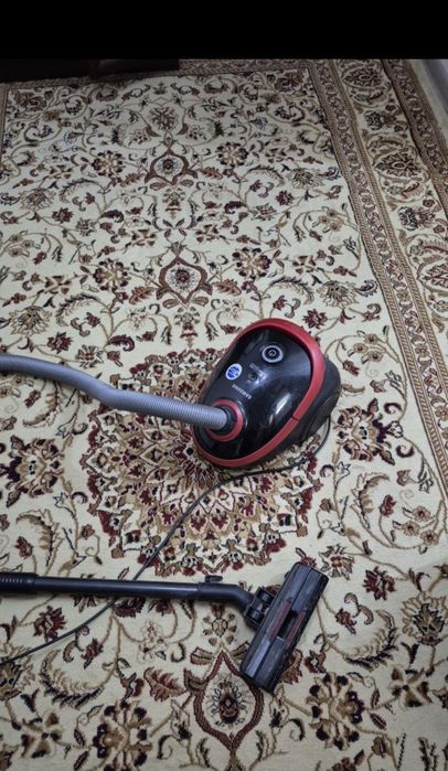 Продам пылесос состояние хорошое