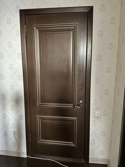 Продается дверь хорошего качества