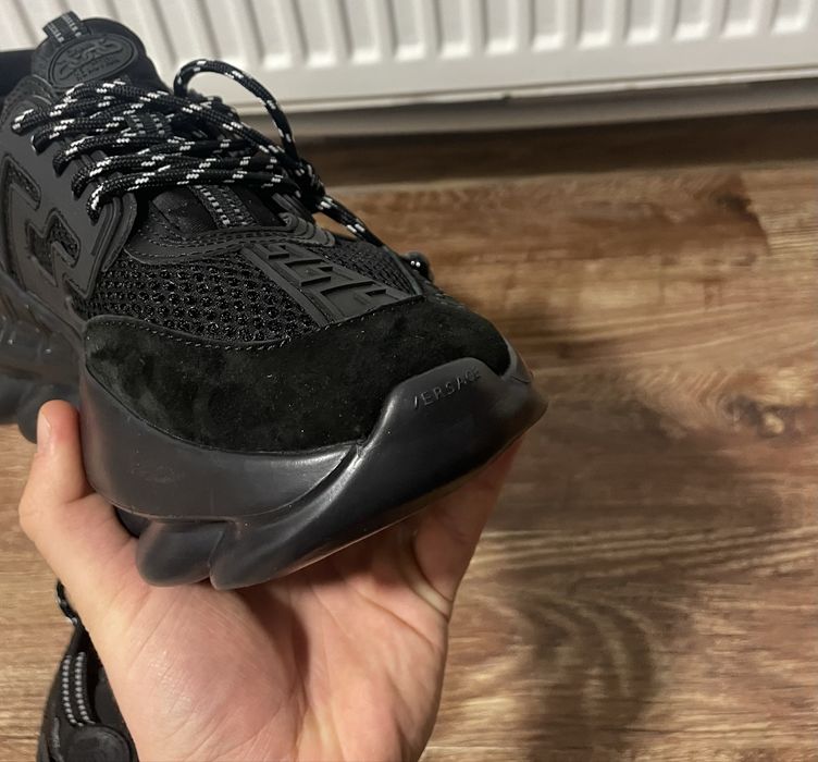 versace chain reaction