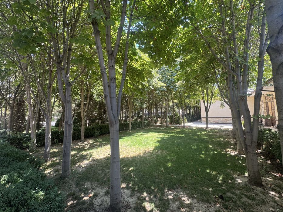 Продается 5000м2.Здание Каробка.