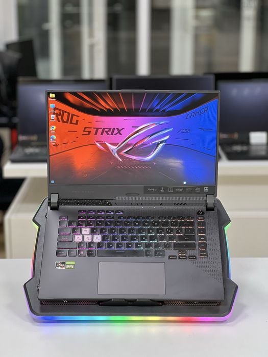 asus rog strix g15 | ryzen 7 6800HS / RTX 3050