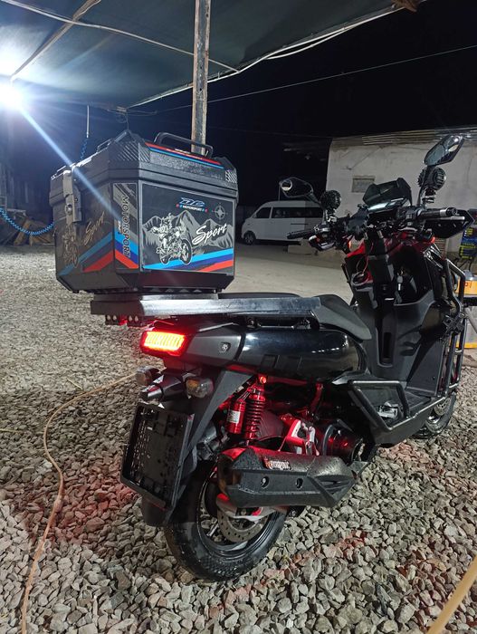 Скутер танк 150 куб