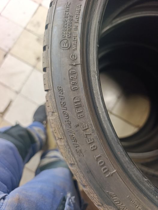 Продавам зимни гуми 215/40/18