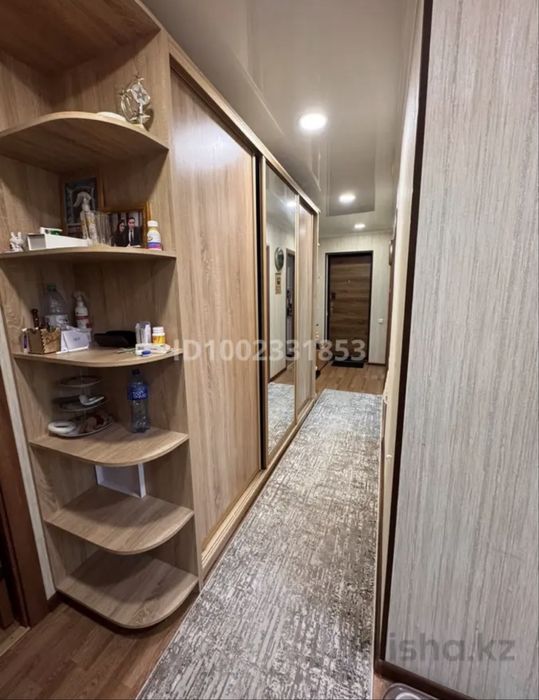 Продам 3-х комнатную квартиру