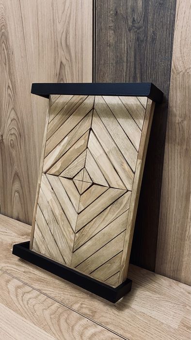 Поднос, който впечатлява – артистична ръчна изработка