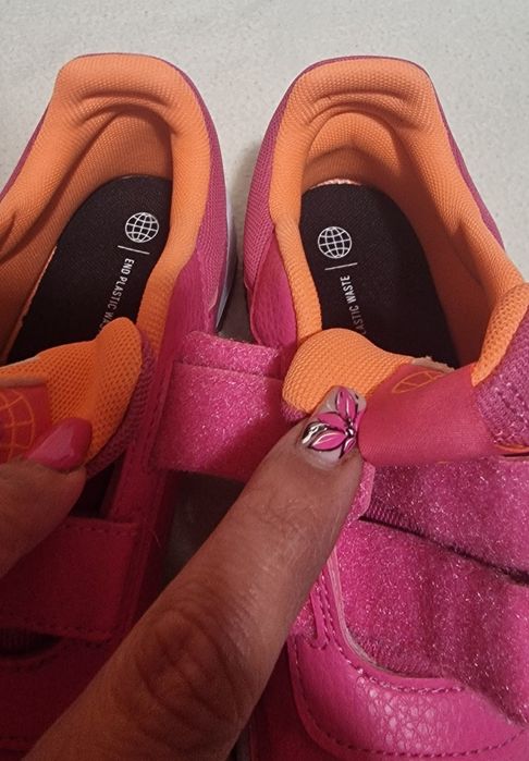 Детски маратонки номер 35, 5 и 36 Адидас и Найк