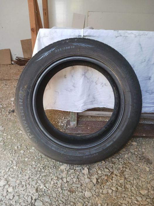 Продавам гуми Powertrac 255/50R19