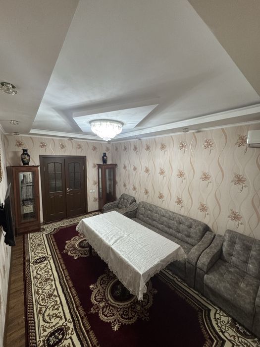 Mirzo Ulugbek tumani Qorasu 6 dahasida 3/3/5 uy ijaraga beriladi