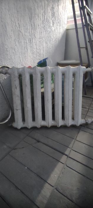 Чугунная батарея