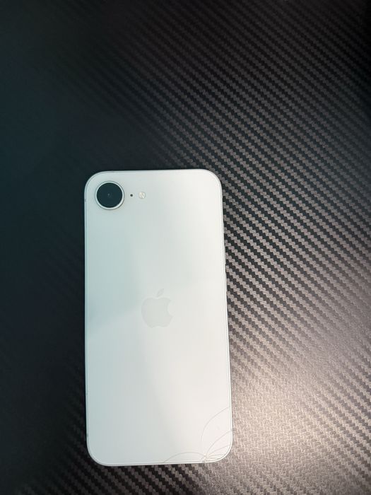 iPhone 16e 128gb