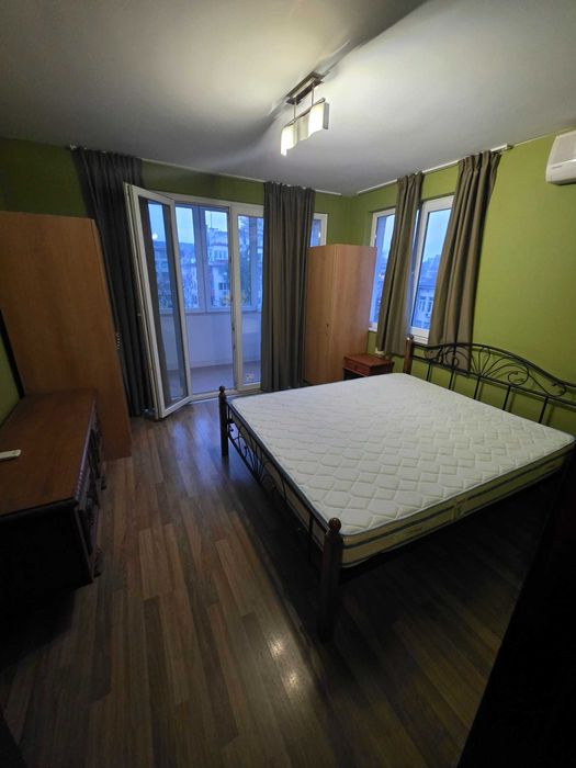 Продава се Тристаен апартамент в Варна, Окръжна болница - 80 кв.м за 1626 €/кв.м - Снимка #2