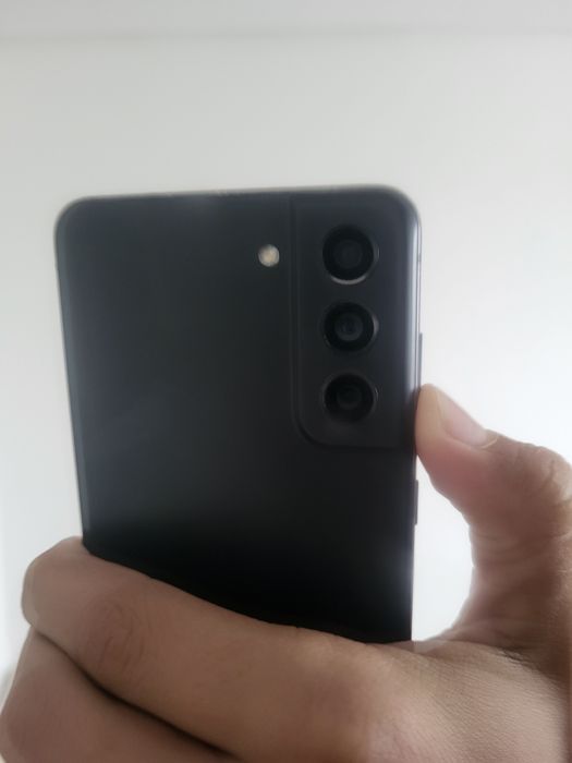 Самсунг с21 фе 256гб