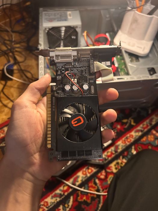 Продам видео карту gtx 610