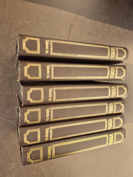 Vând Lot 13 casete video VHS originale 110-180 minute colectie de filme diferite