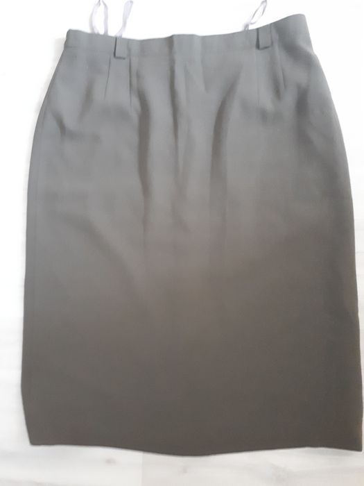 Продам женскую юбку