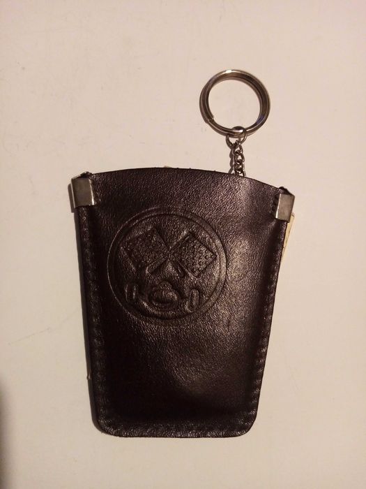 Нови дамски портмонета и нов кожен ключодържател.