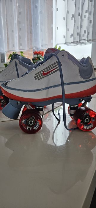 Role adulți stare buna folosite foarte puțin nike vintage