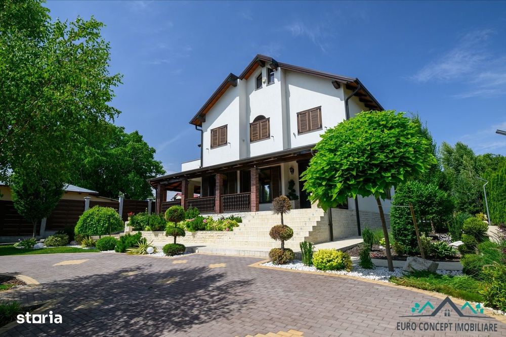 Casă de vânzare