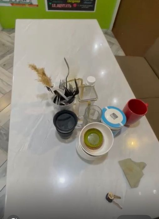 Продам бар, диван и стол