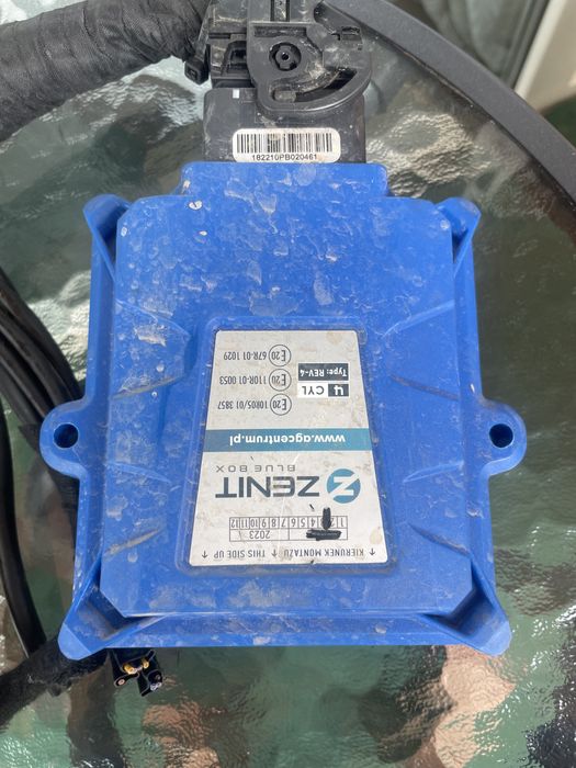 Газов инжекцион за кола