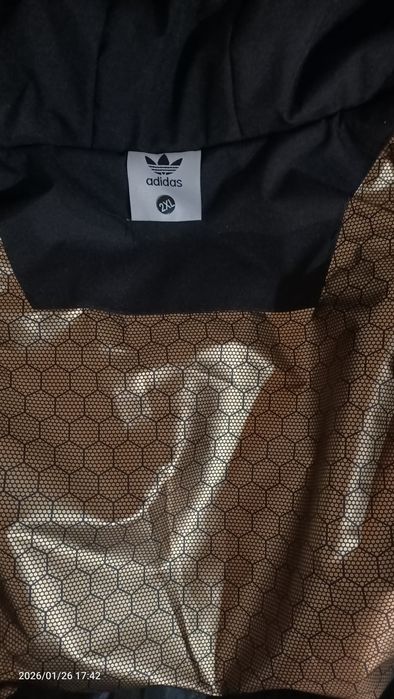 Продам спортивные костюмы