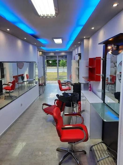 Дава се под наем Магазин в Пловдив, Център - 64 кв.м за 500 € - Снимка #1