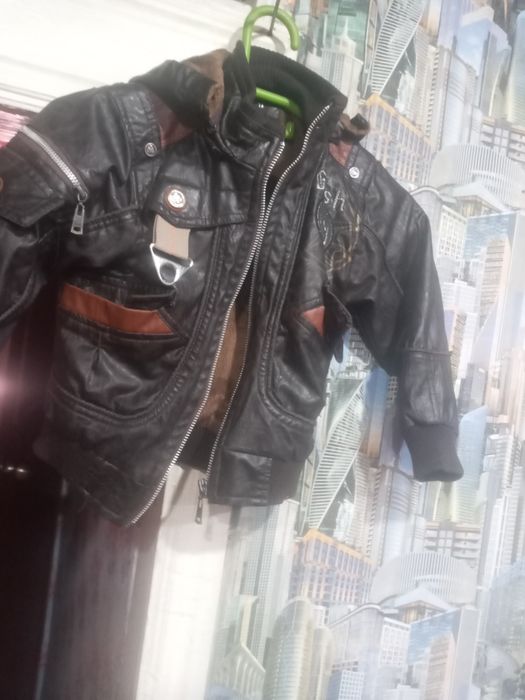 Продам детская куртка