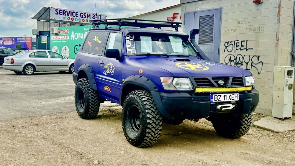 Vand Nissan Patrol Y61 2.8 diesel -Autoutilitara impozit 450 lei