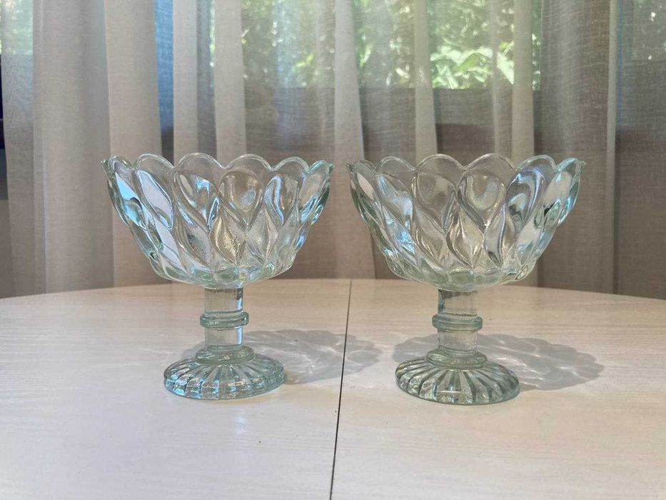 Вазочки новые 2 шт 40 тыс