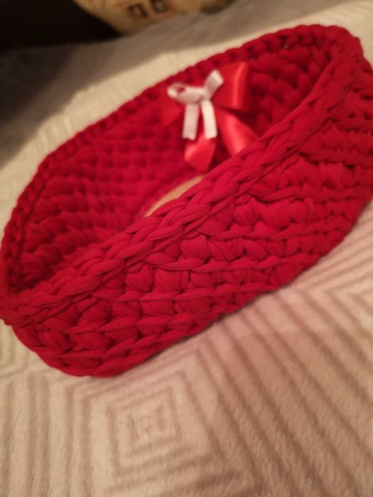 Плетен панер сърце - СВ.Валентин