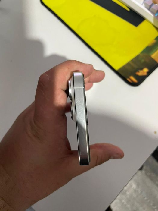 Продам айфон 16 про макс 512мб