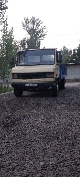 Mersedes 814 Gigant