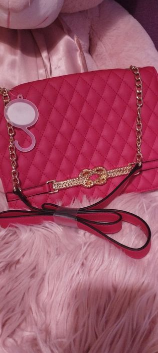 Дамска чанта ...