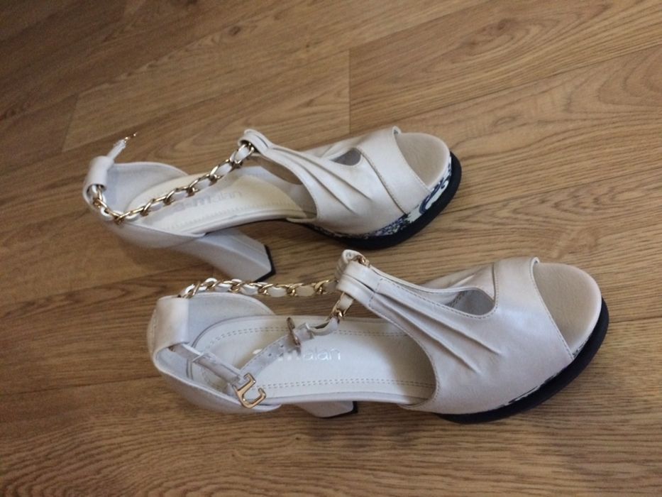 Продам туфли