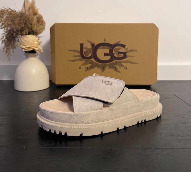 Papuci UGG - Slapi UGG Crem