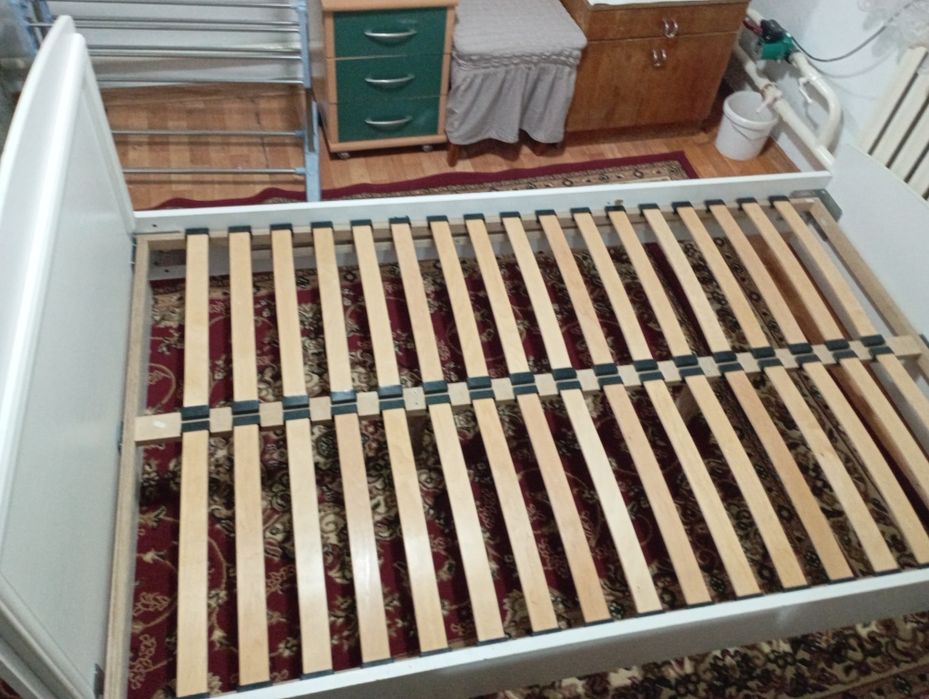 Продам кровать срочно