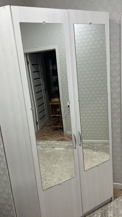 Шкаф для прихожей