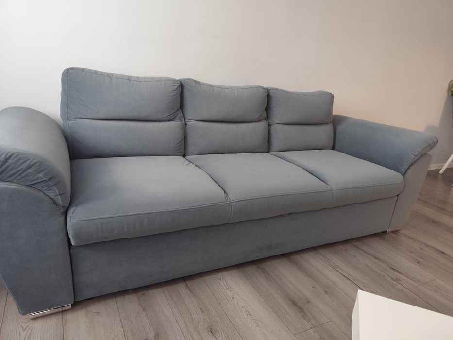 Vând canapea extensibila