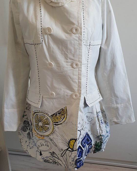 Trenci Desigual mas L