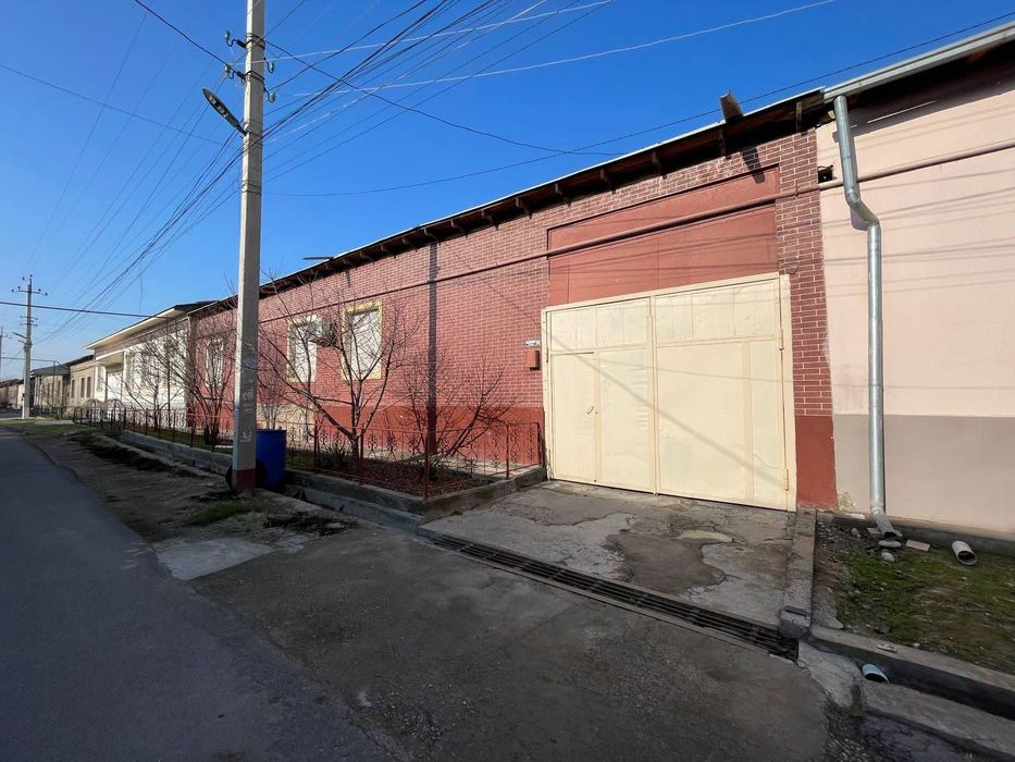 6 сотих 7 хона ер нархидачм сотилади кибрайда яхши бохаво жойла.