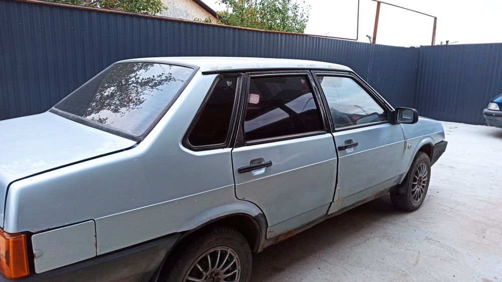 Продам ваз 21099