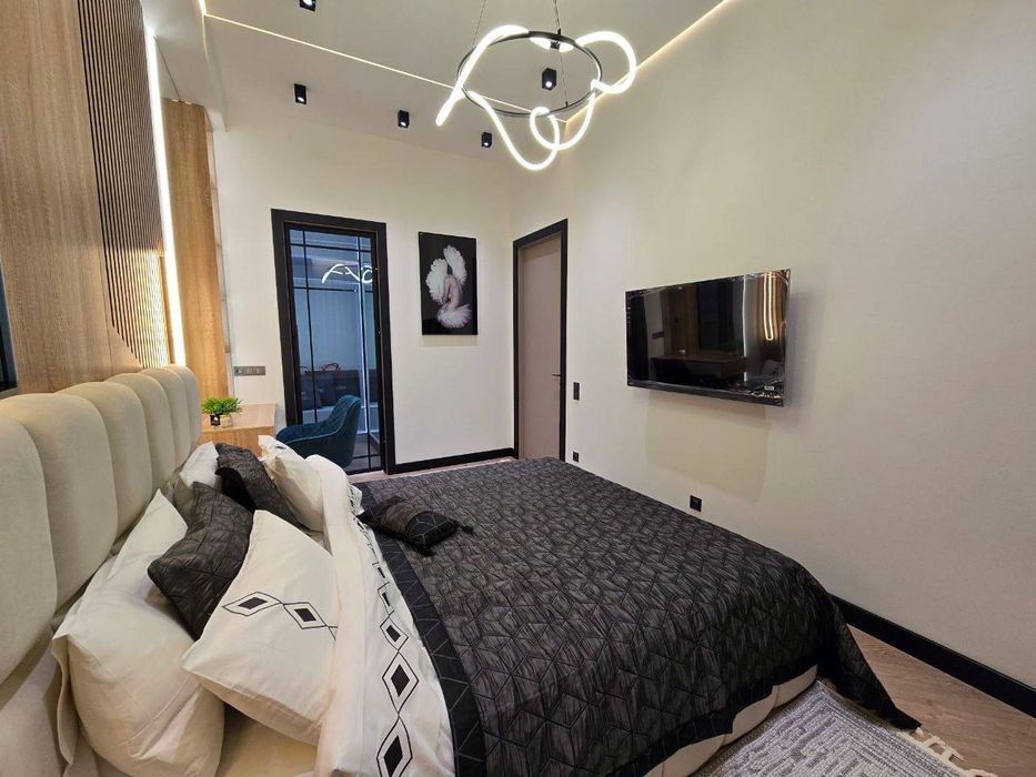 Квартира 2 ком ЖК Skyline, 55м² Мирабадский район, посольство Россия