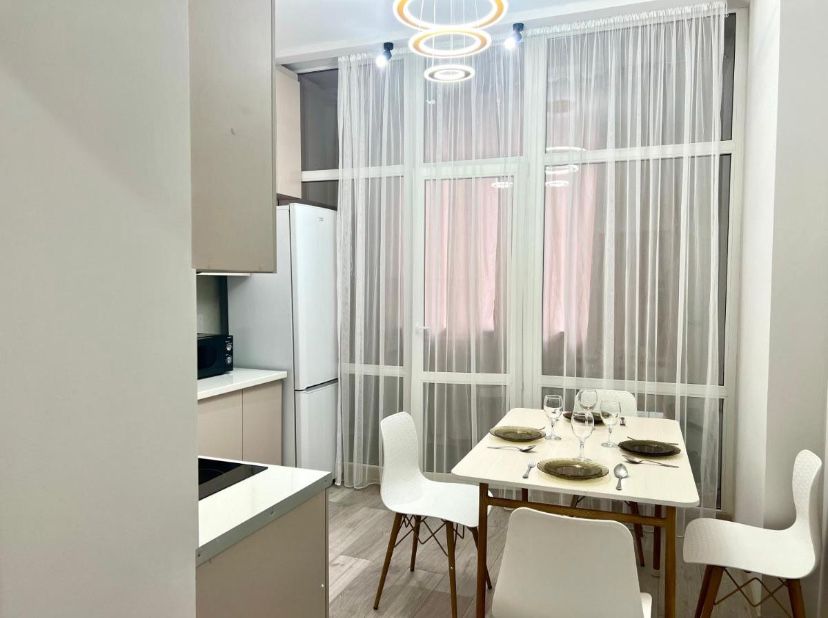 Сдам 1 ком кв левый берег район Экспо