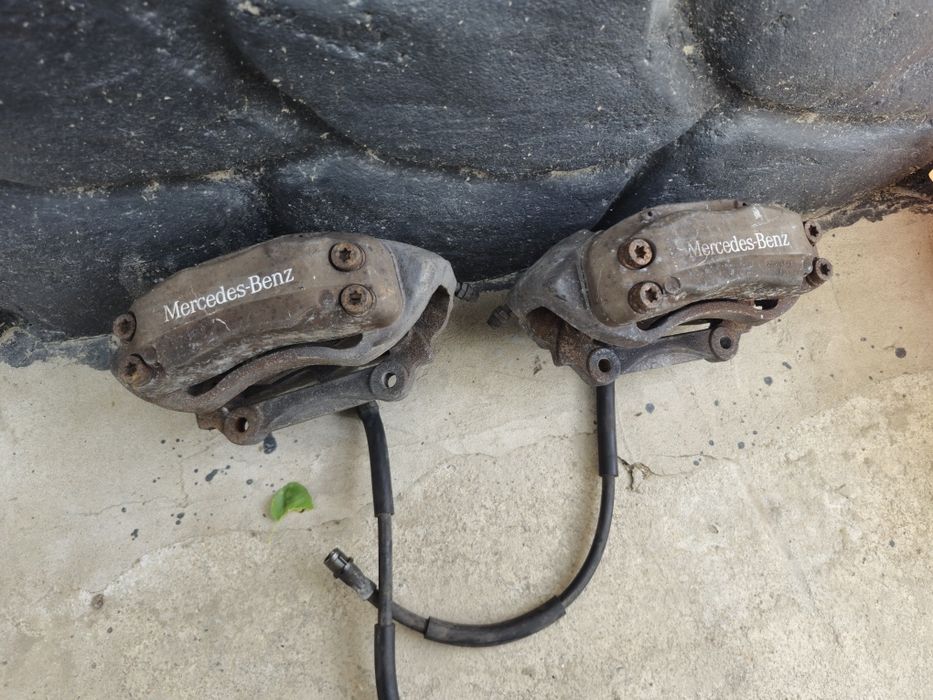 Brembo Продам супорта на W211 E500, S220 E500