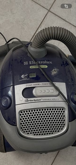 Aspirator Electrolux pentru șantier