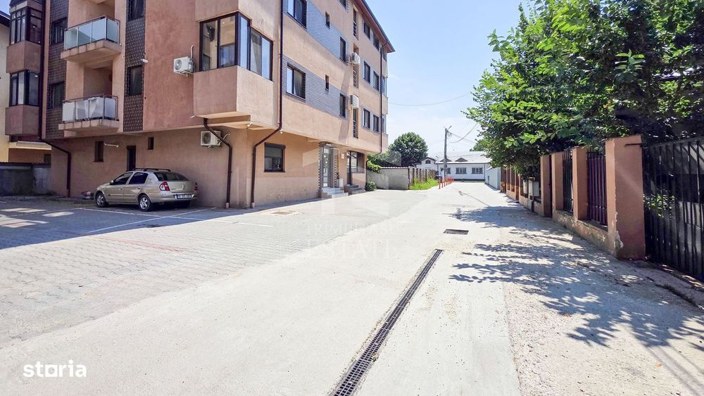 Garsonieră modernă 30 mp, Str. Cooperativei, cu balcon și parcare