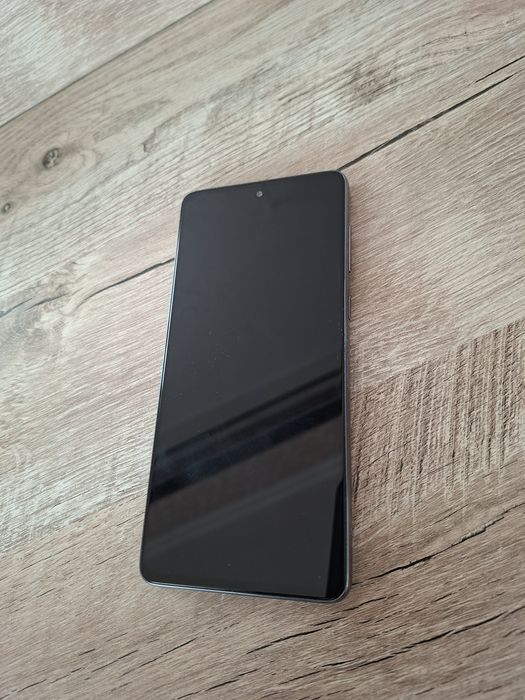 Samsung A 73 смартфон