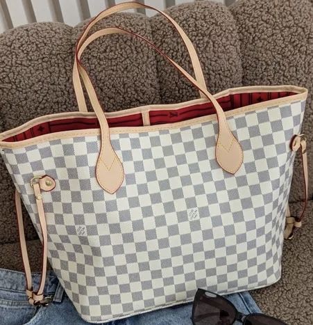 Продаётся сумка Louis Vuitton