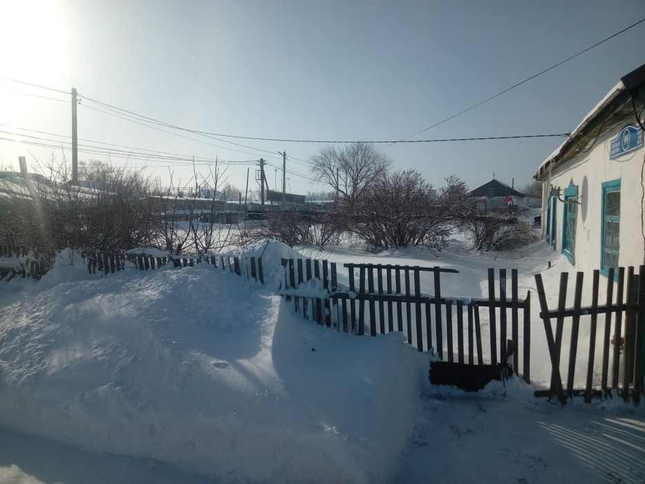Продам дом поселок жаксы