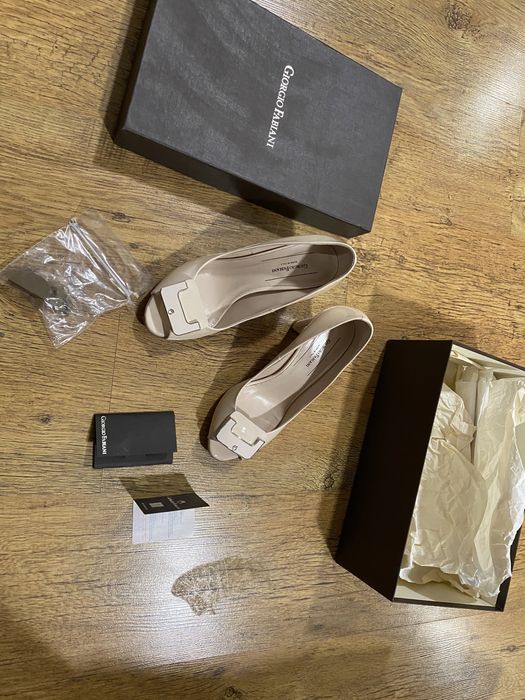 Pantofi piele lac foarte comozi